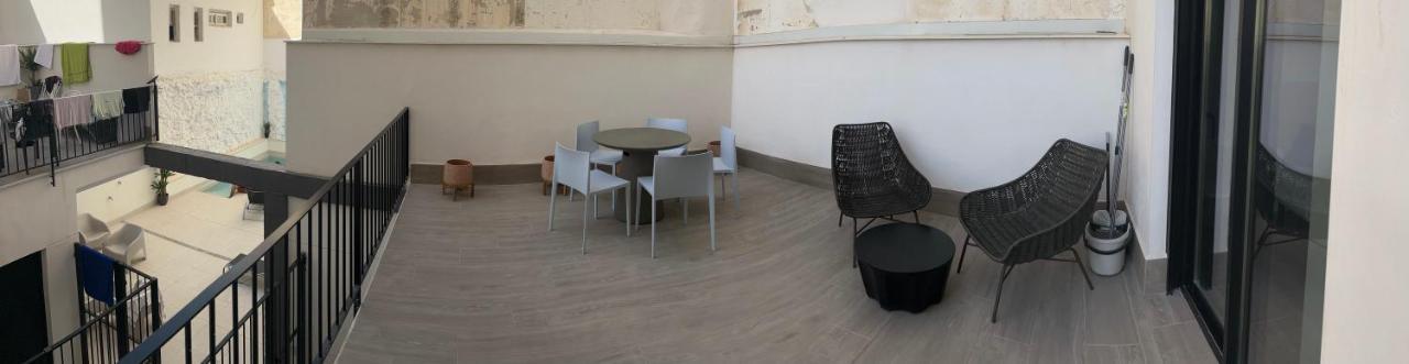 Apartamentos Breton 17 Suite Con Terraza Alicante Exterior foto